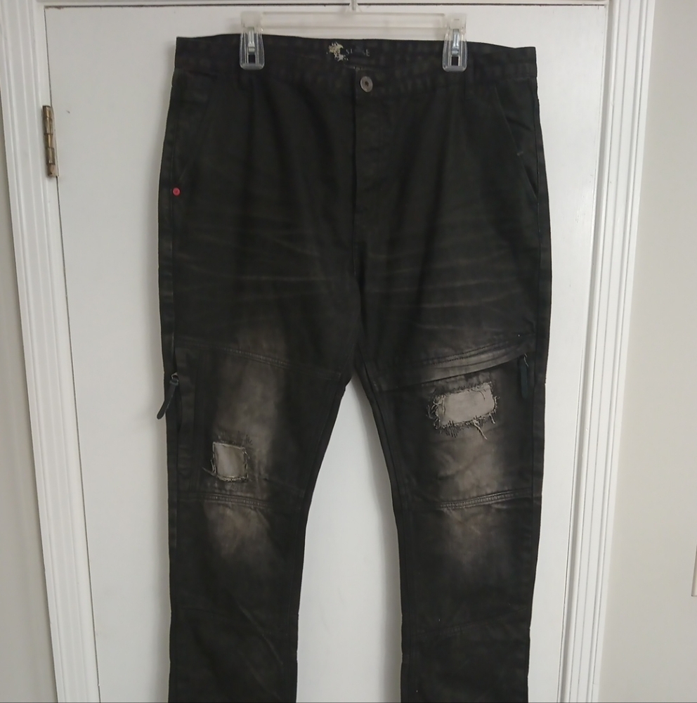 Men's Black Staple Distressed Jeans Men's Size 38x32